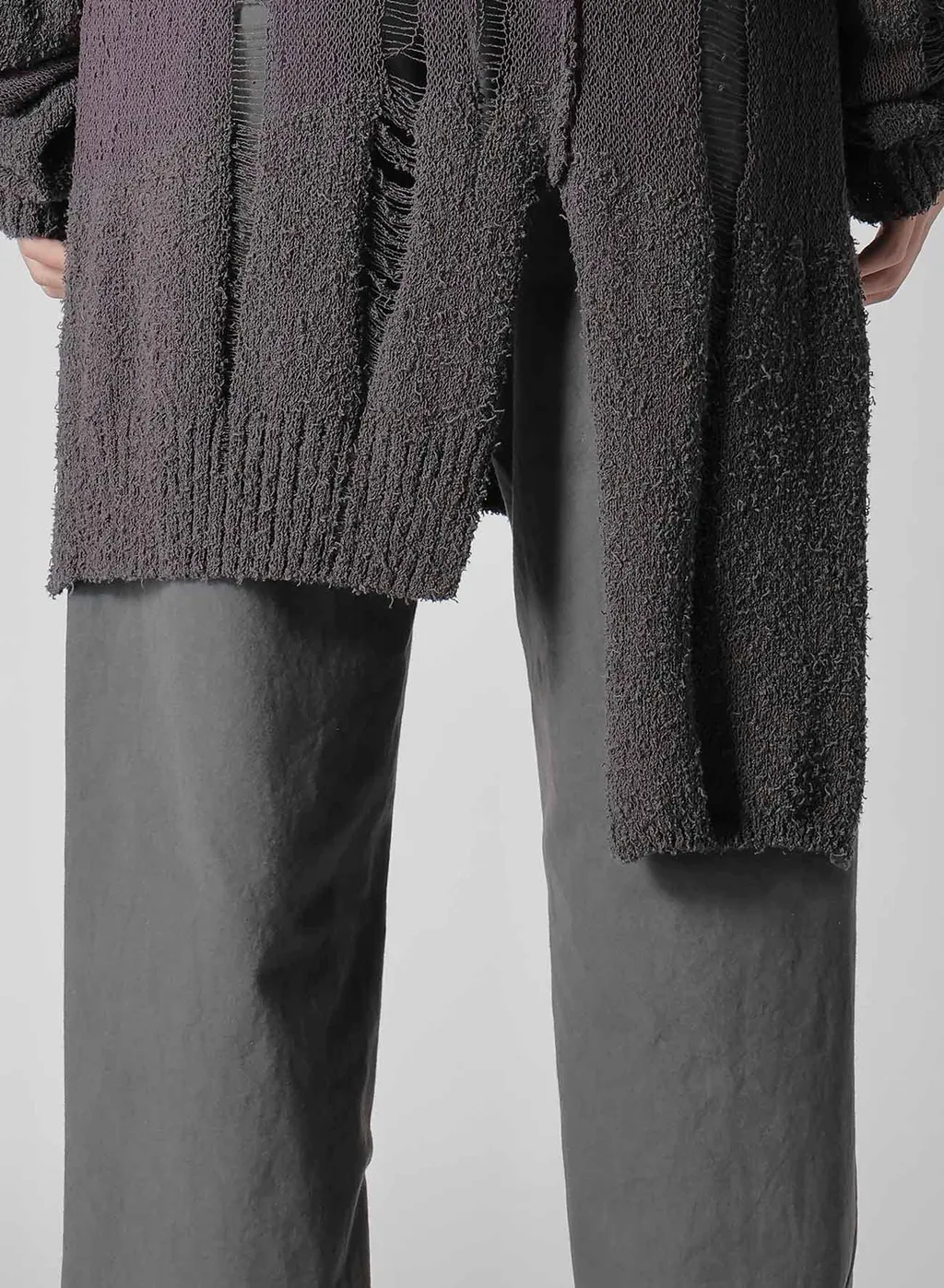 5G Randome Damage Processed Pullover