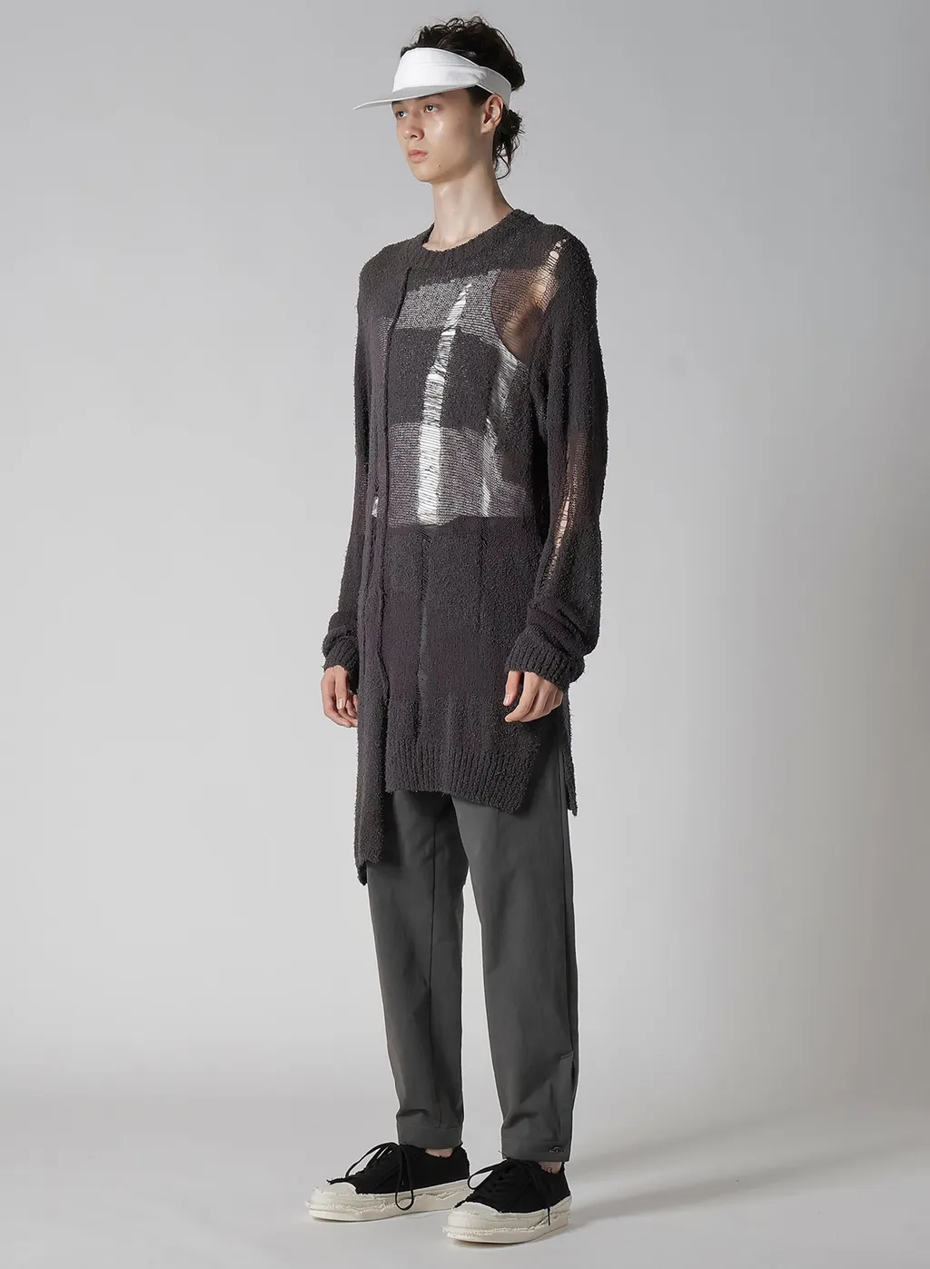 5G Randome Damage Processed Pullover