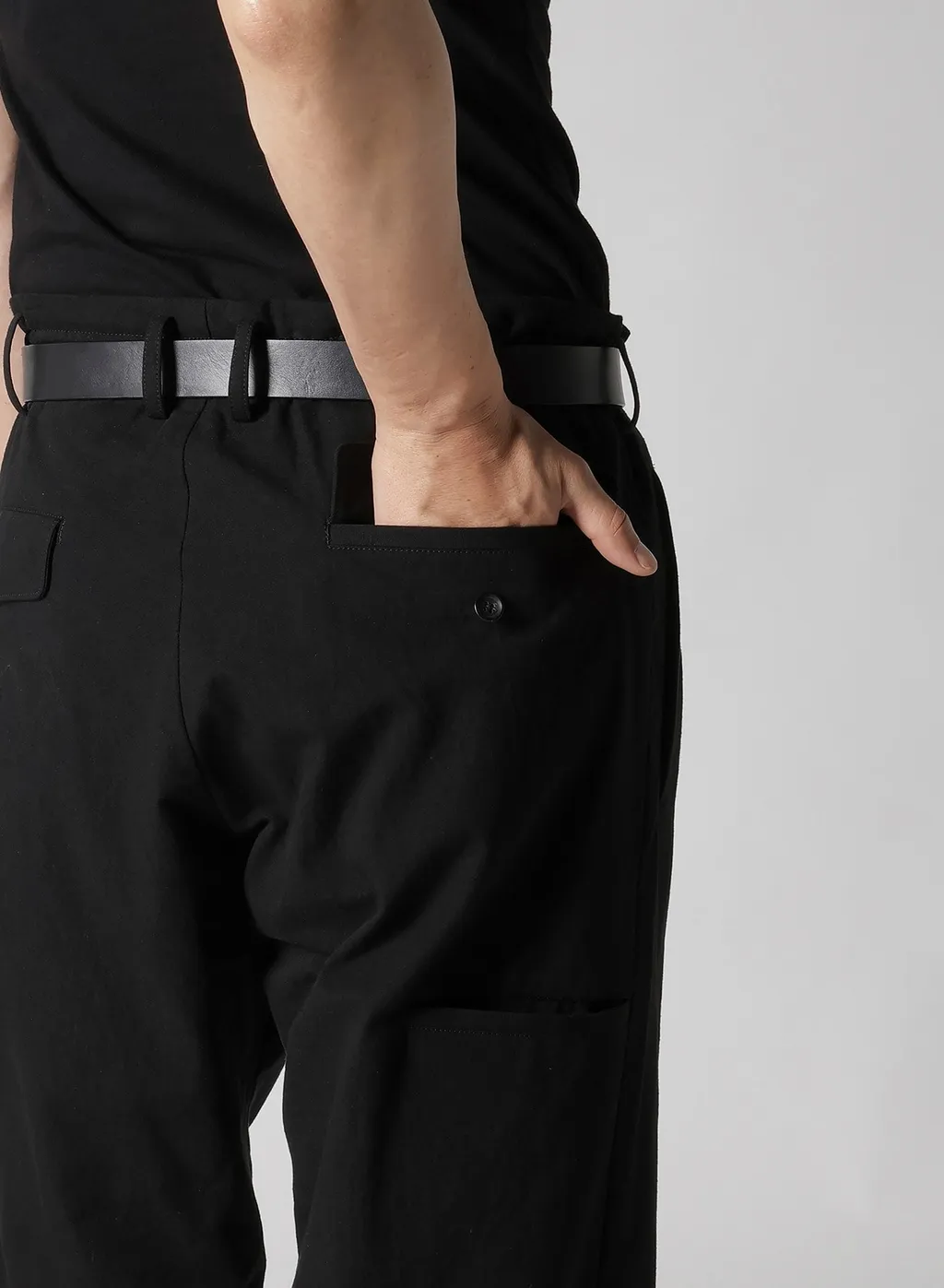 C/L Uneven Thread Canvas Tab Detail Slim Pants
