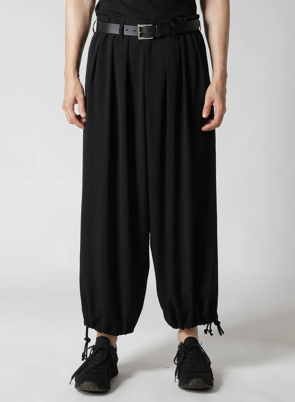 Ta Tuxedo Slim Ballon Pants