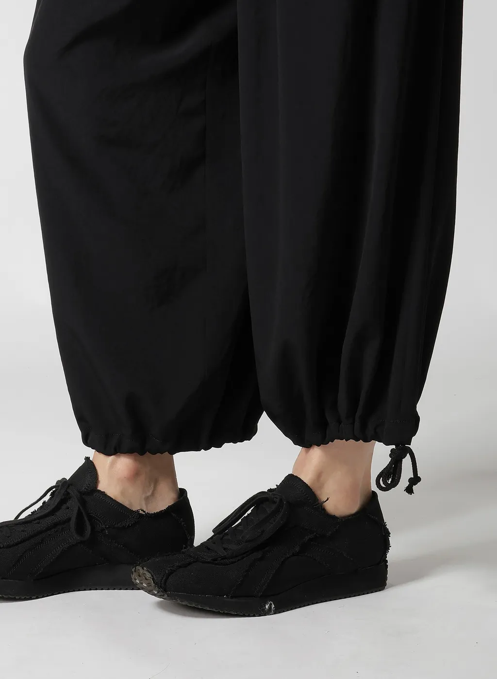 Ta Tuxedo Slim Ballon Pants