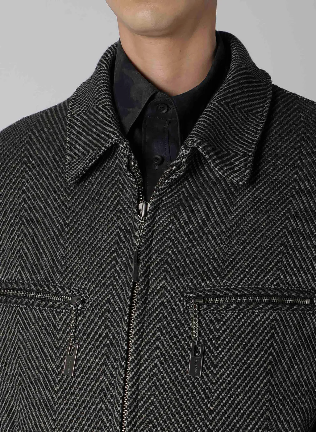 W/L Large Herringbone Hem Fringe Bouson