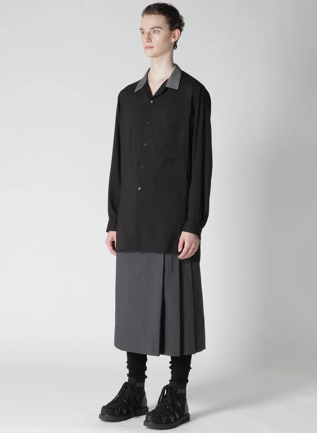 Cellulose Loan Open Collar B W/ Differnt Fabric
