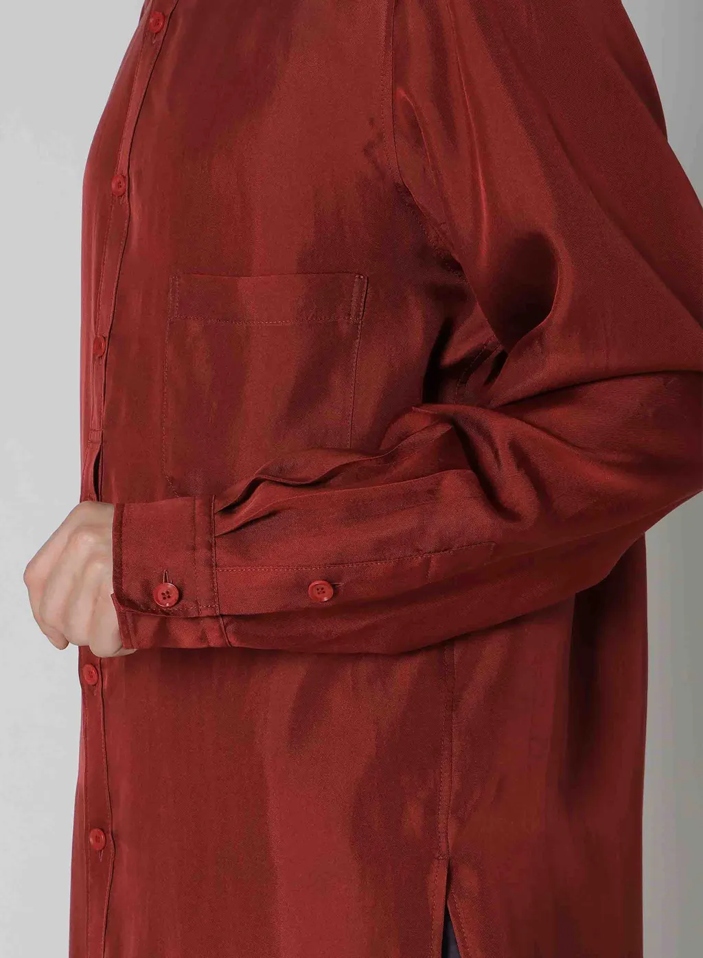 16M Twill Placket Tab Triple Collar Blouse