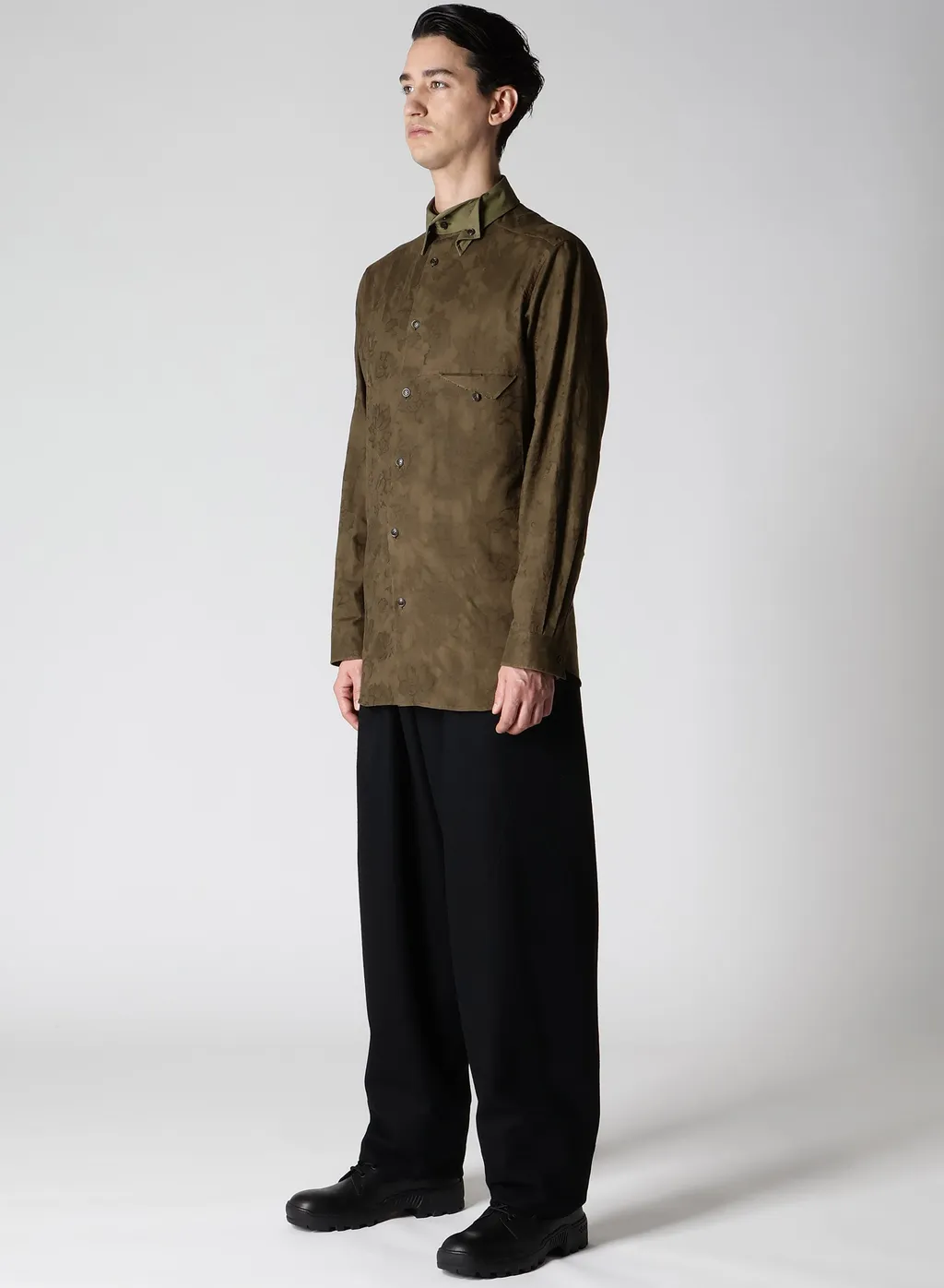 Khaki Flower Jq Arranged Spare Collar Blouse
