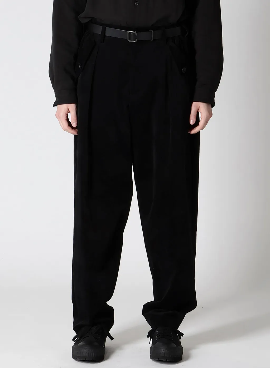 50C Velvet Tuck Pants