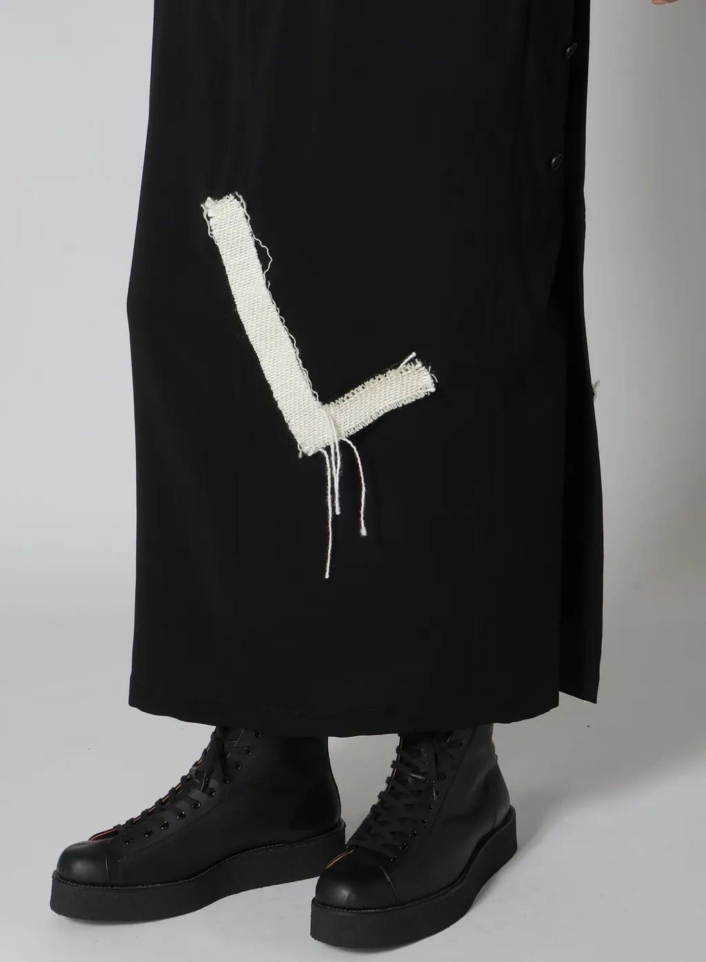 Cu/Ry/S Gabardine Patch Right Side Vents Skirt