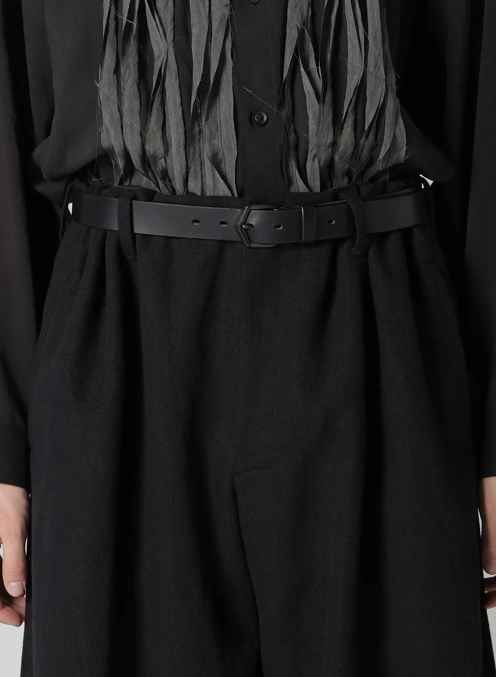 C/F/W Ox Pleats Half Pants