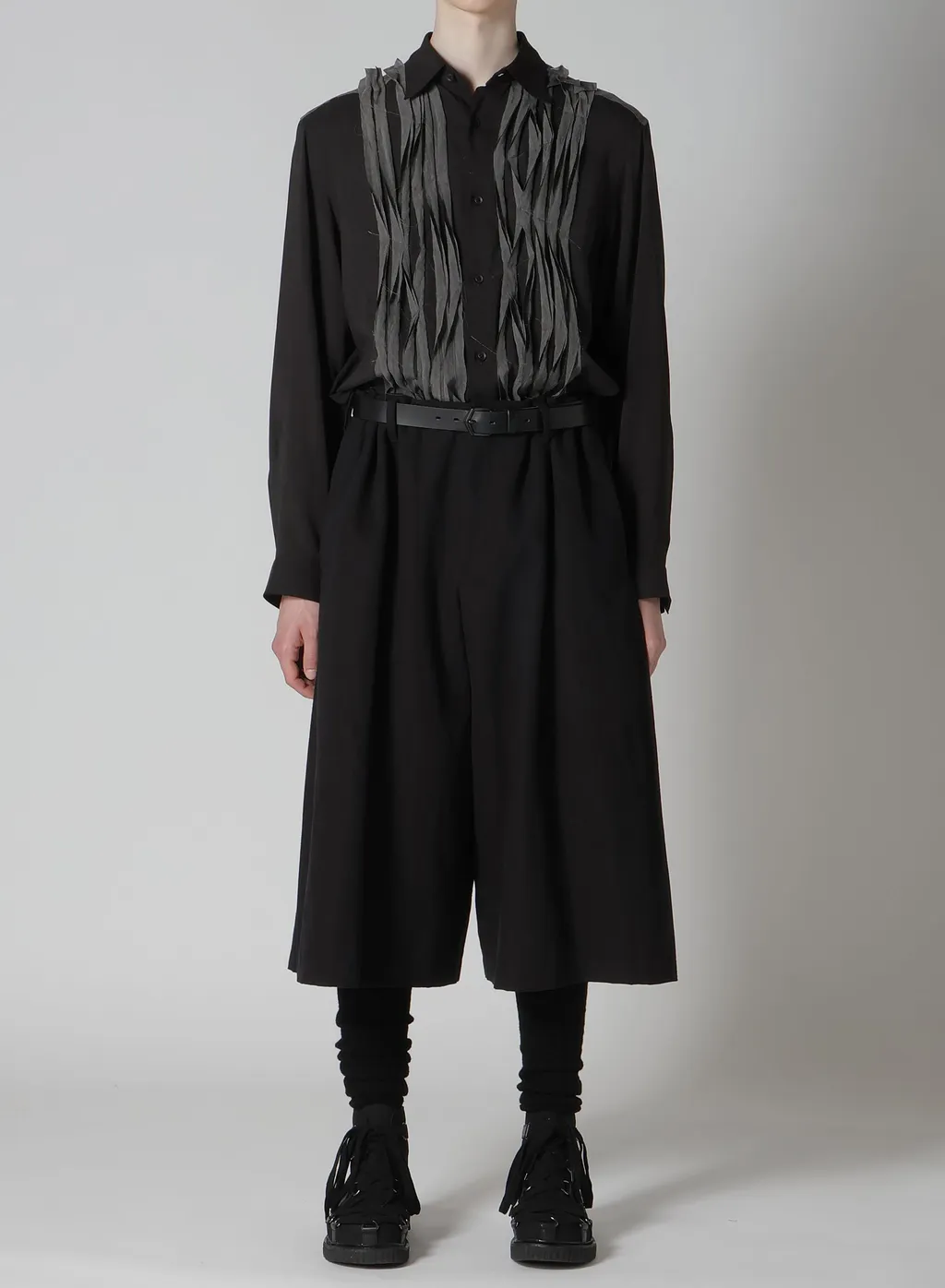 C/F/W Ox Pleats Half Pants