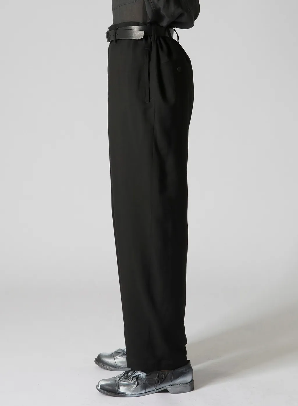 W/Ry Hard Twisted Gabardine U-Side Seam Tuck Pants