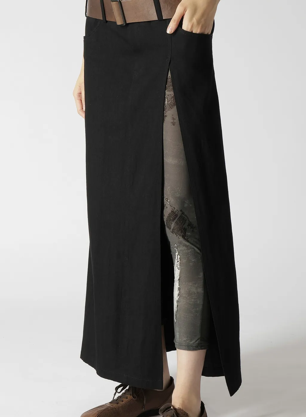7.6Oz Uneven Yarn Denim L Slit Slim Fit Skirt