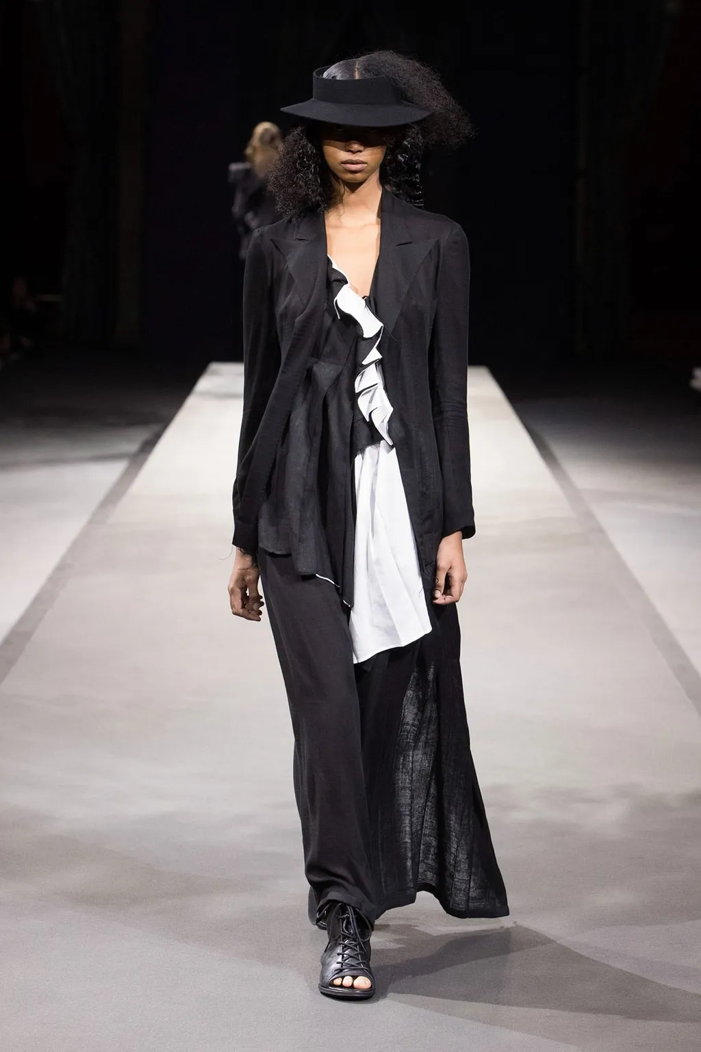 Pleated Long S