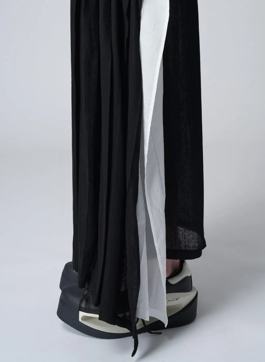 Pleated Long S