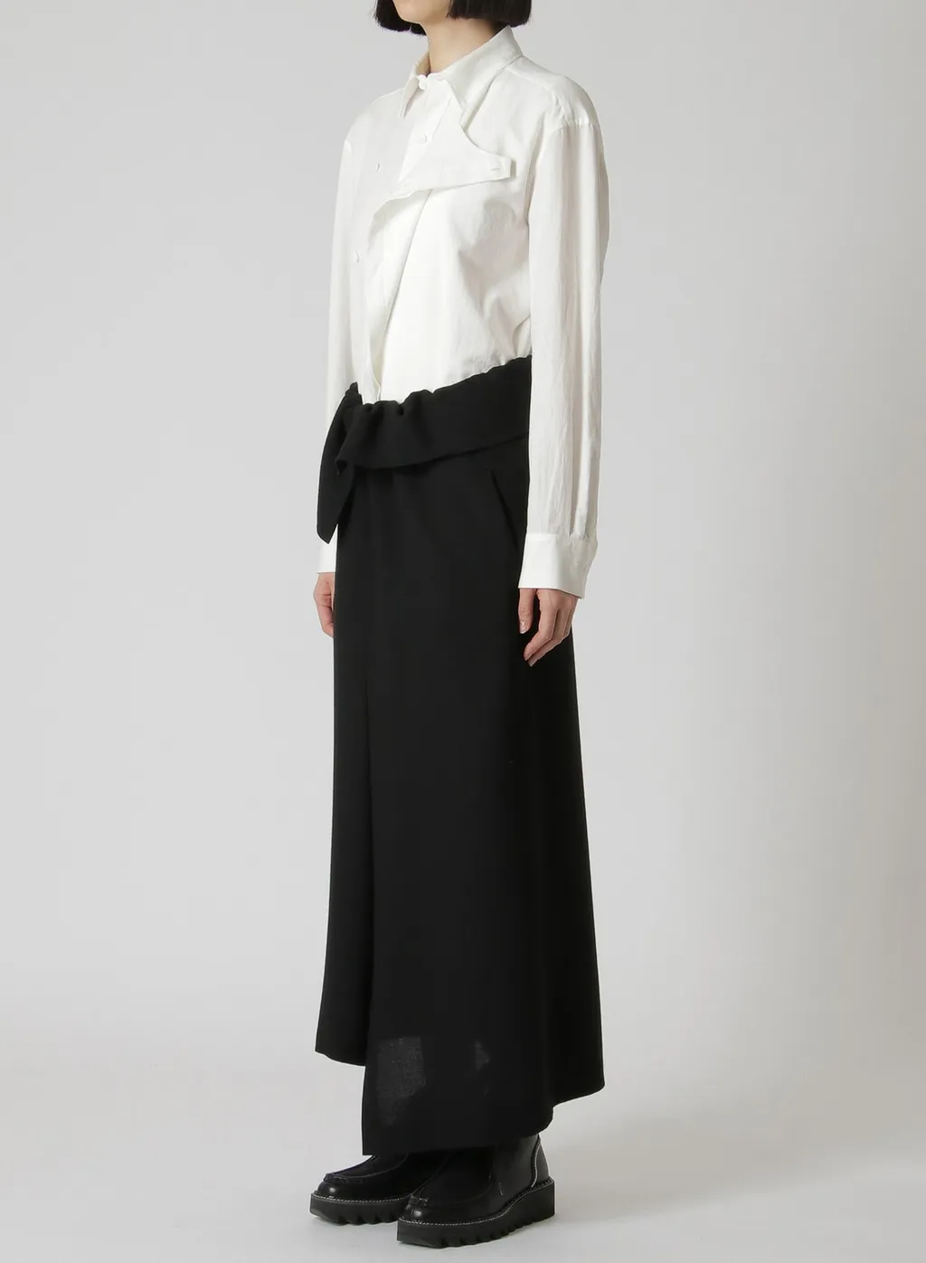 Wash-Treated Wool/Rayon Asymmetric Tube Skirt