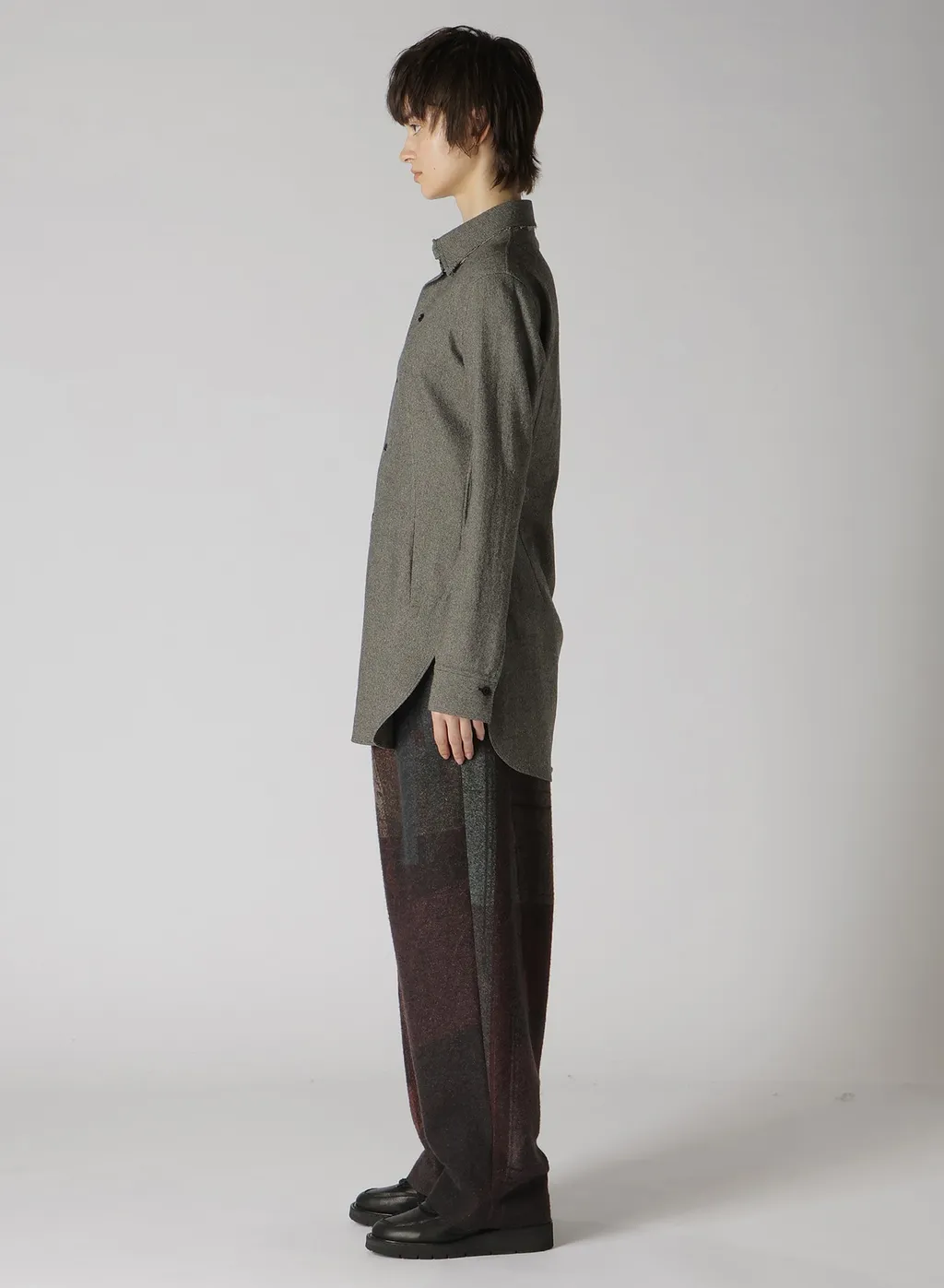 W/ Mini Herringbone Open Neck Blouse