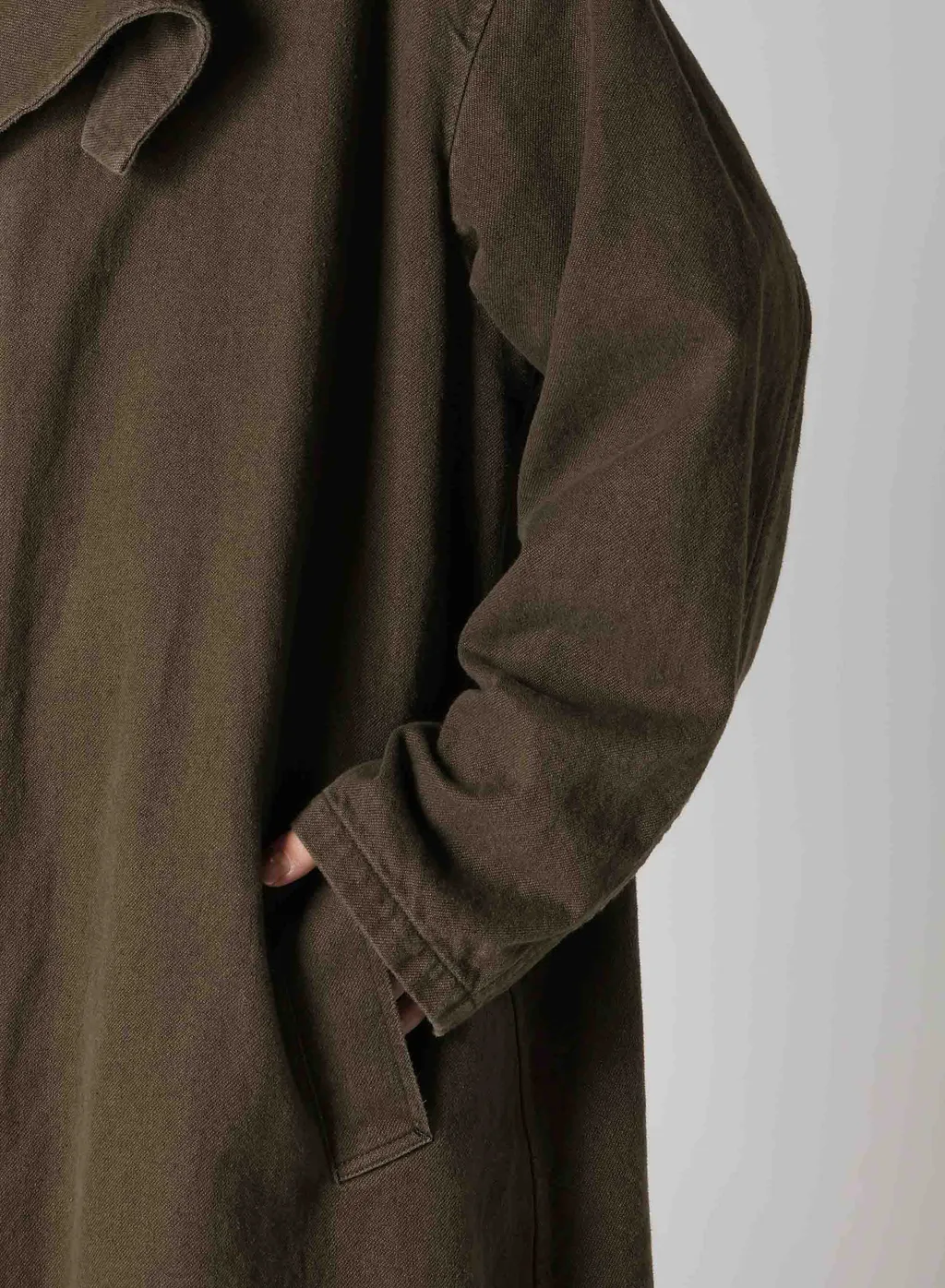 C/Li Gabardine Left Facing Coat