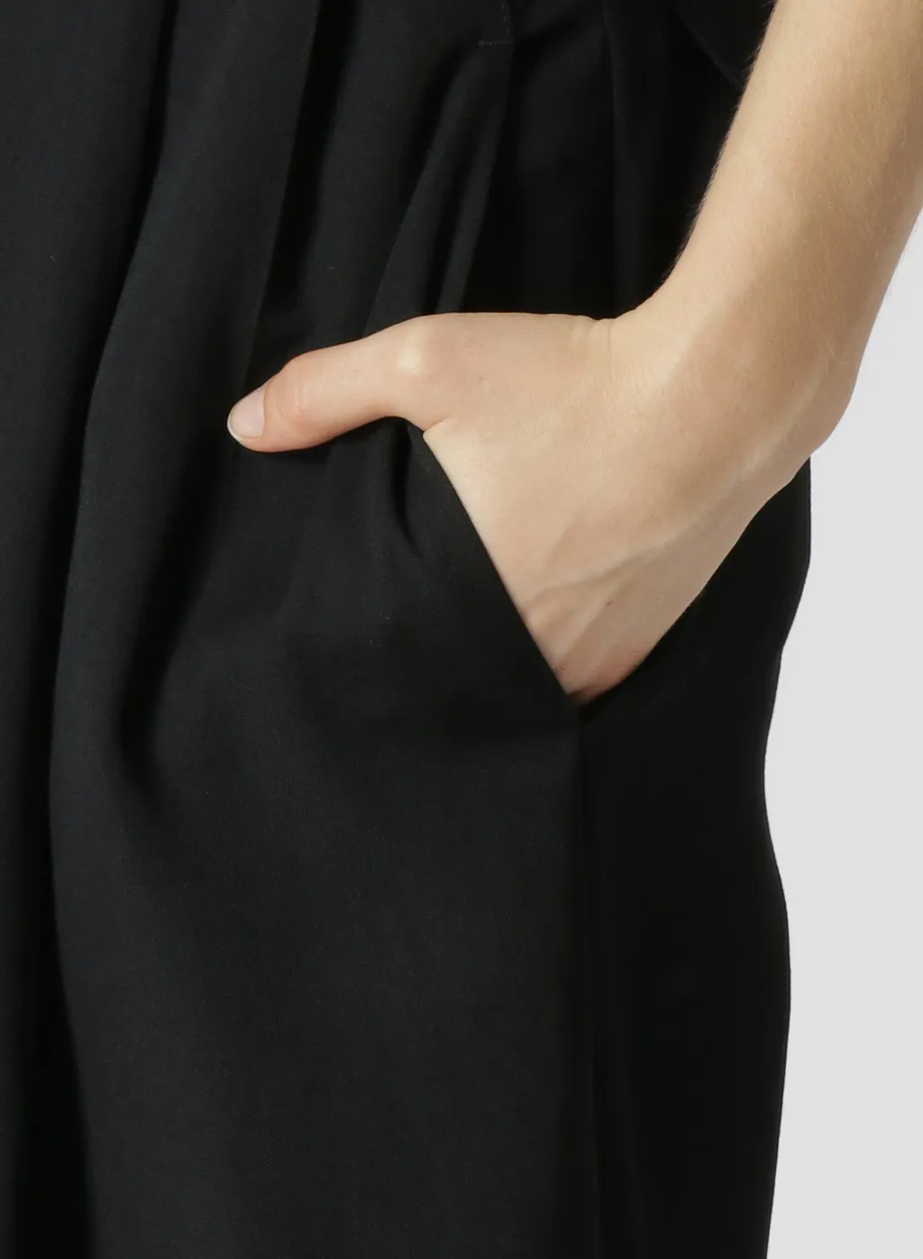 Gabardine 2 Tucks Pants