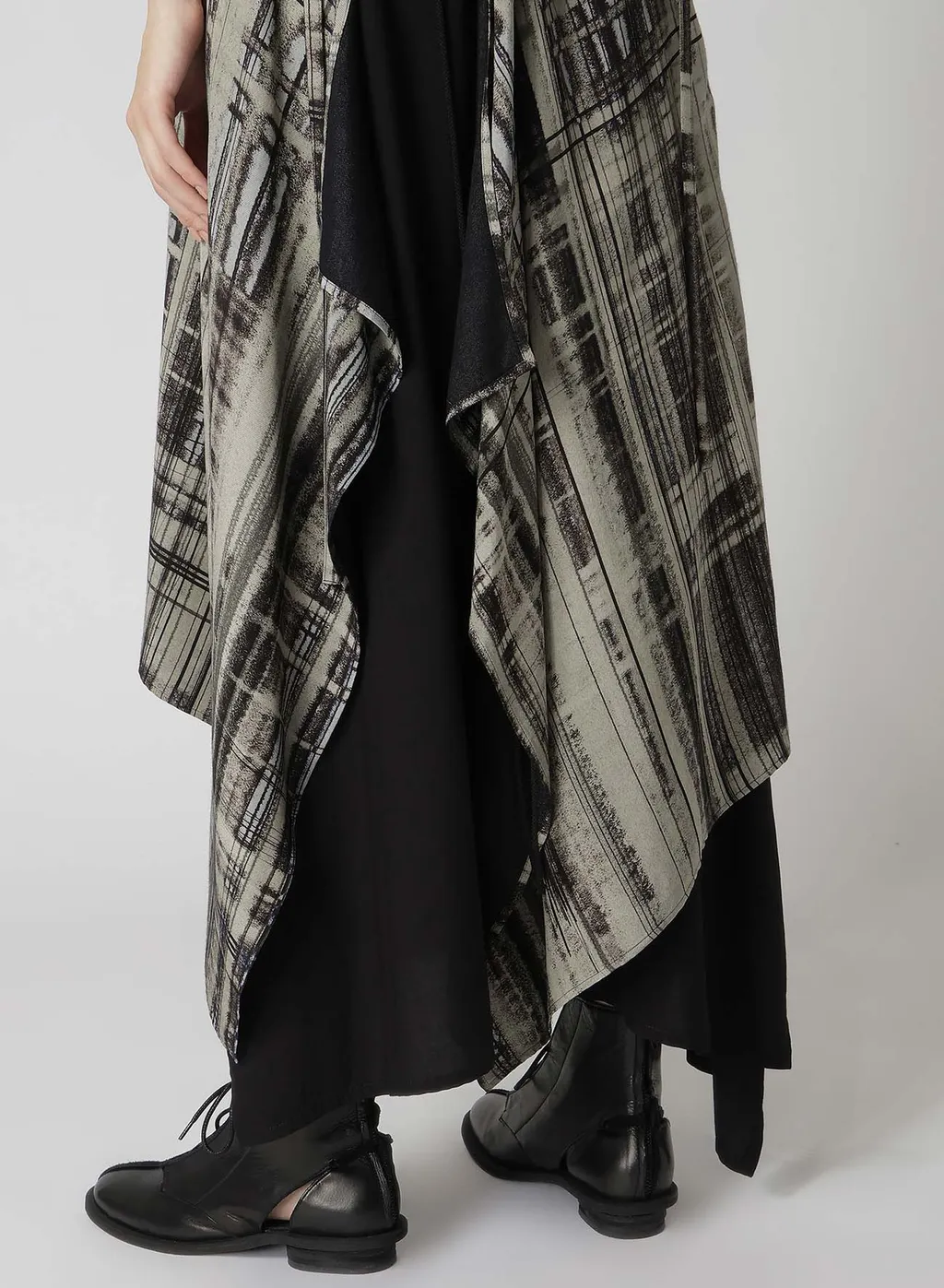 Hand Drawing Plaid Print Lace Up Dress