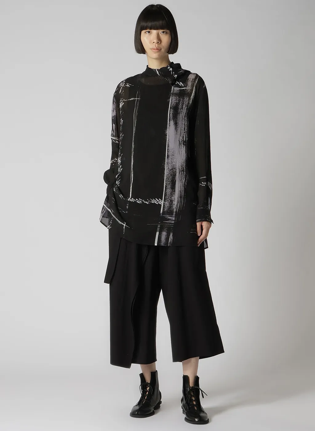Cu/ Lawn Blurred Check Back Tie Blouse