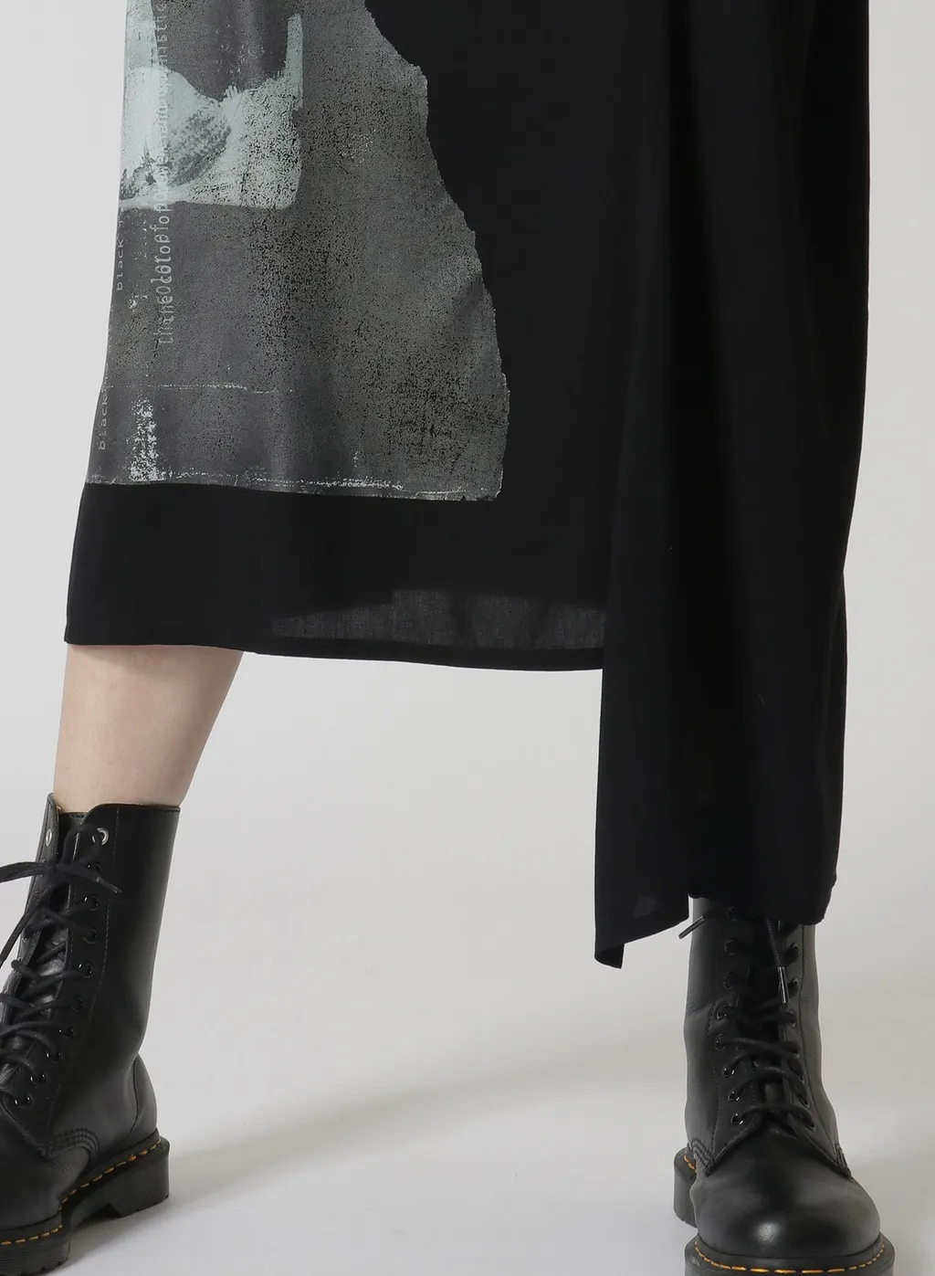 Rayon Lawn Print Bonding Left Frill Asymmetry Dress