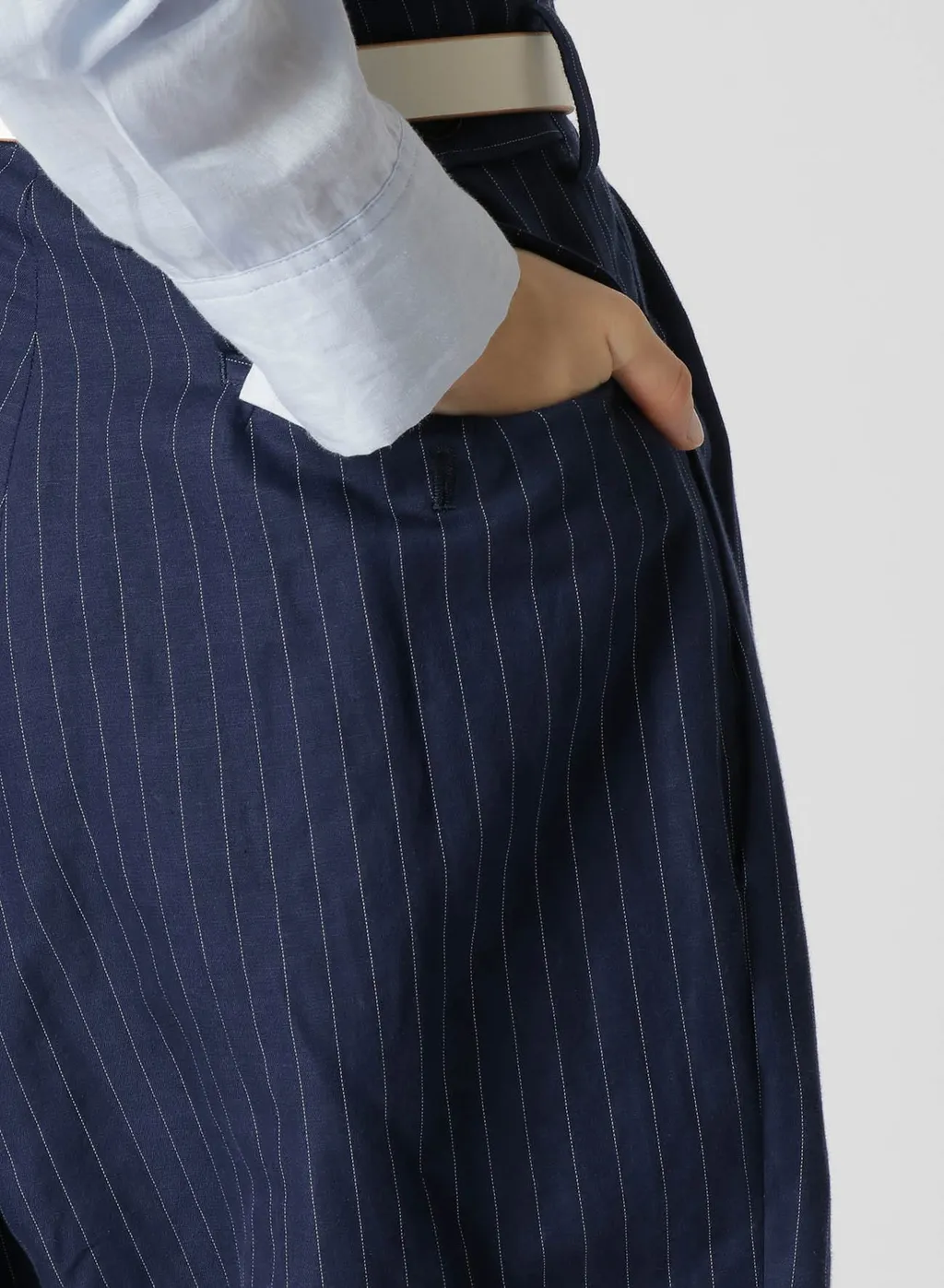 Linen Cotton Pin-Striped Uneven Dyeing 2 Tucks Pants