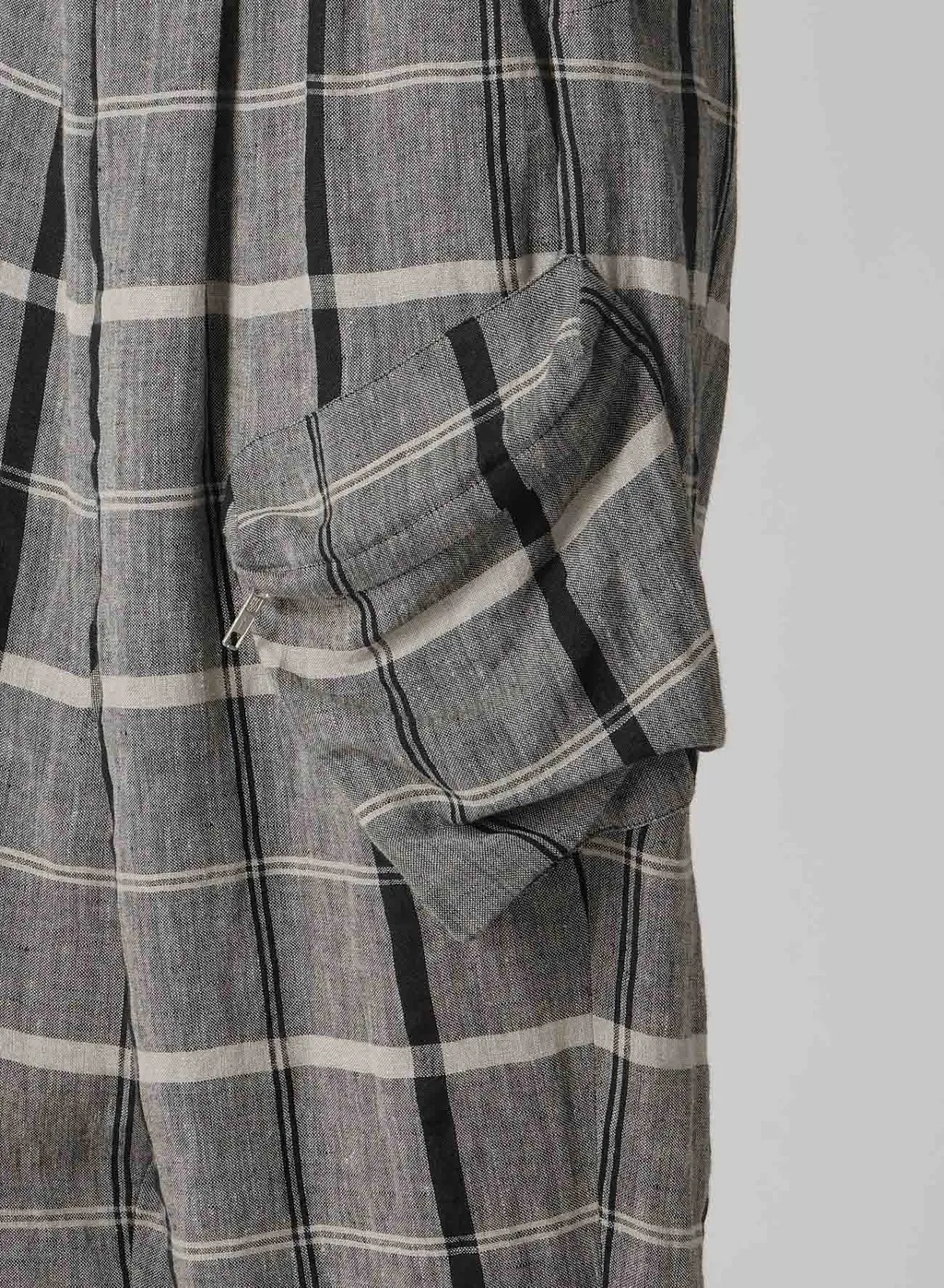 Linen/Nylon Plaid Zip Pocket Pants