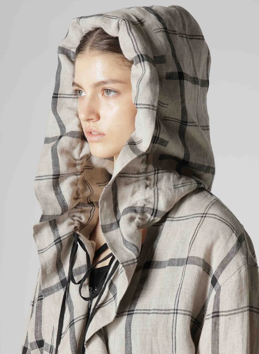 Linen/Nylon Plaid Gathered Blouse
