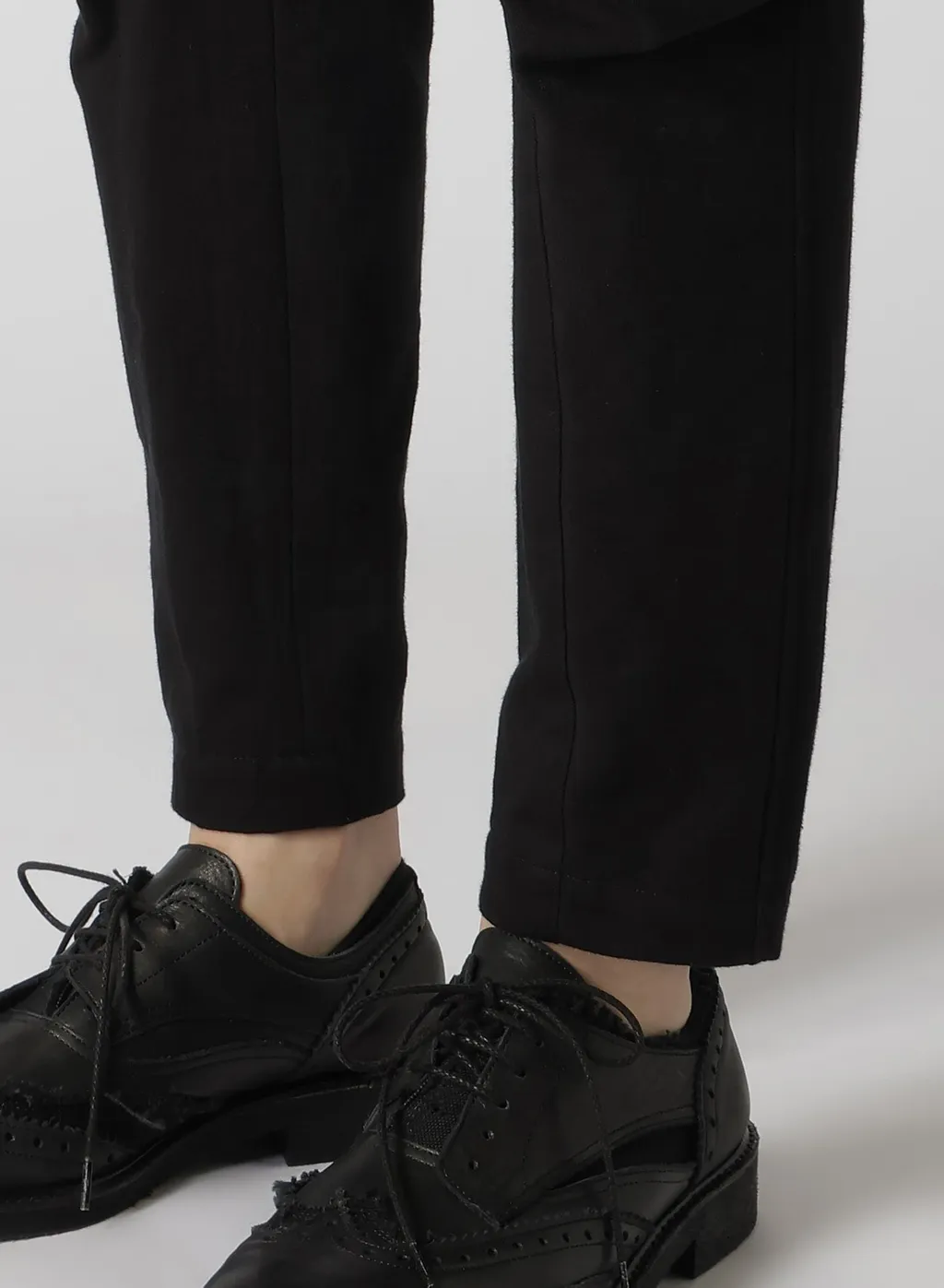 Uneven Yarn Soft Twill Jodhpurs Pants