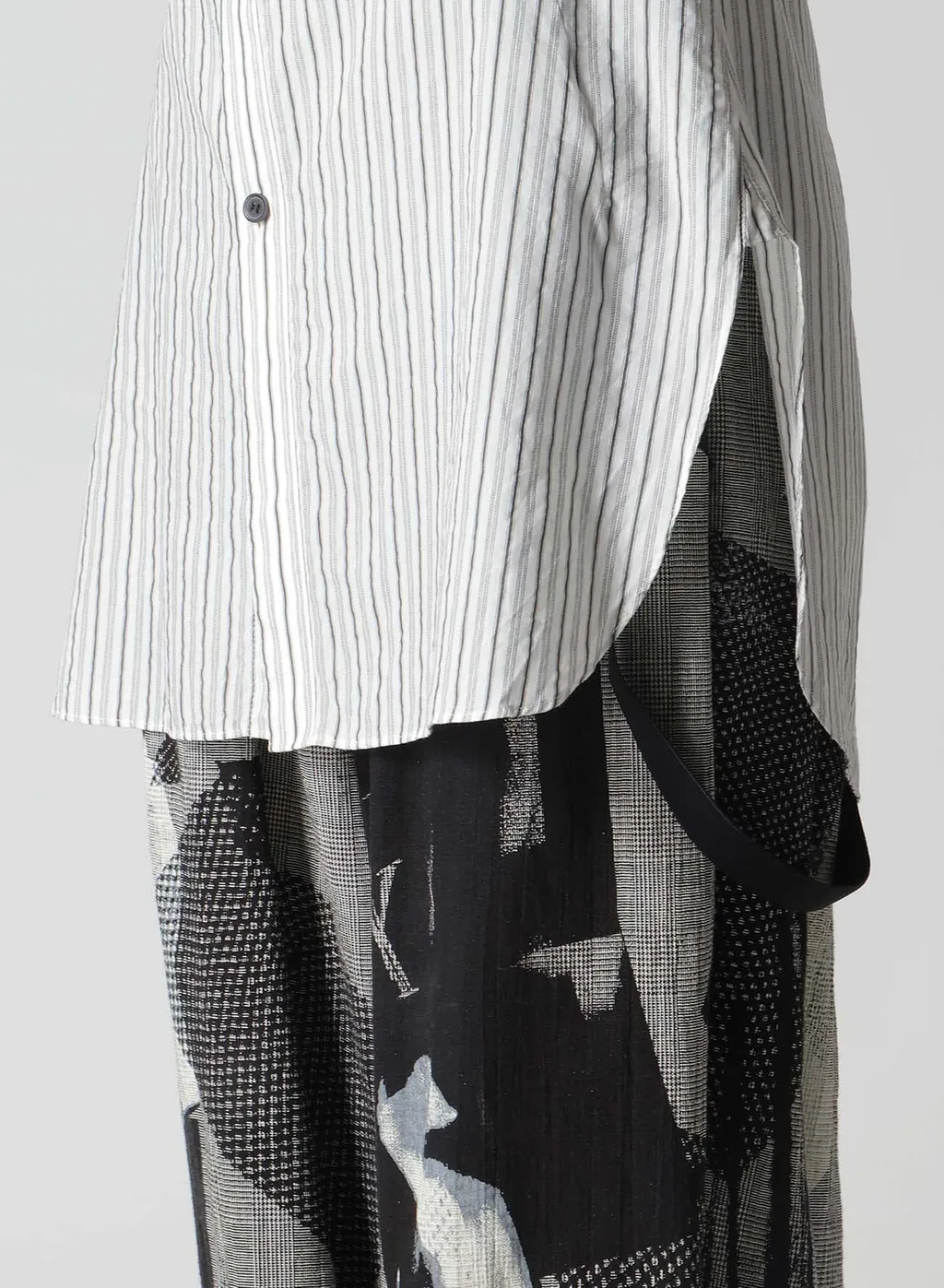 C/Cu Hard Twisted Dobby Stripe Stand Collar Shirt