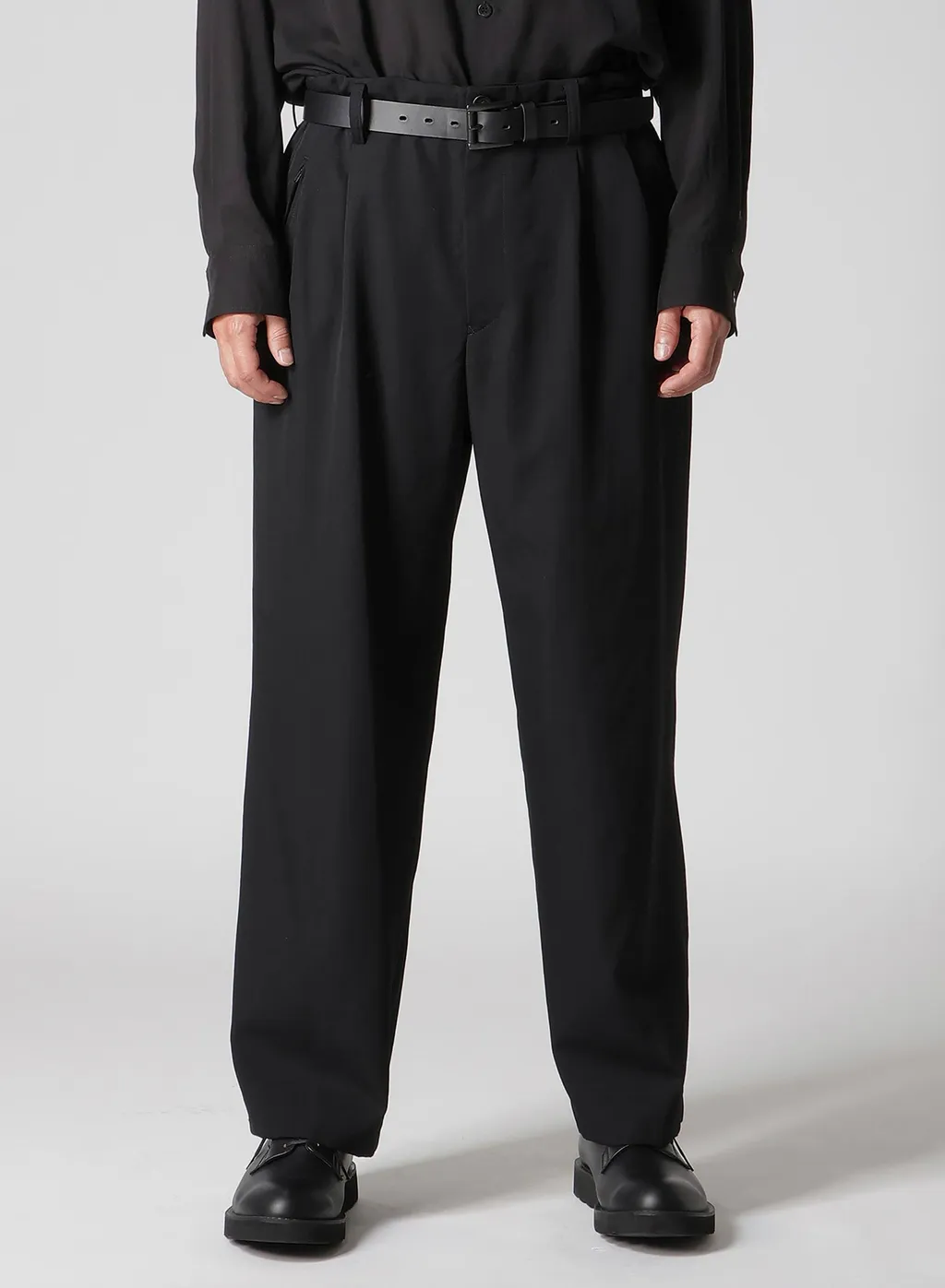 Wool Gabardine Coin Pocket Tuck Pants