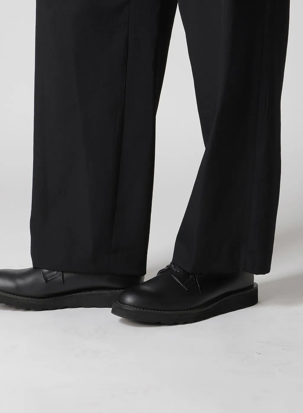 Wool Gabardine Coin Pocket Tuck Pants