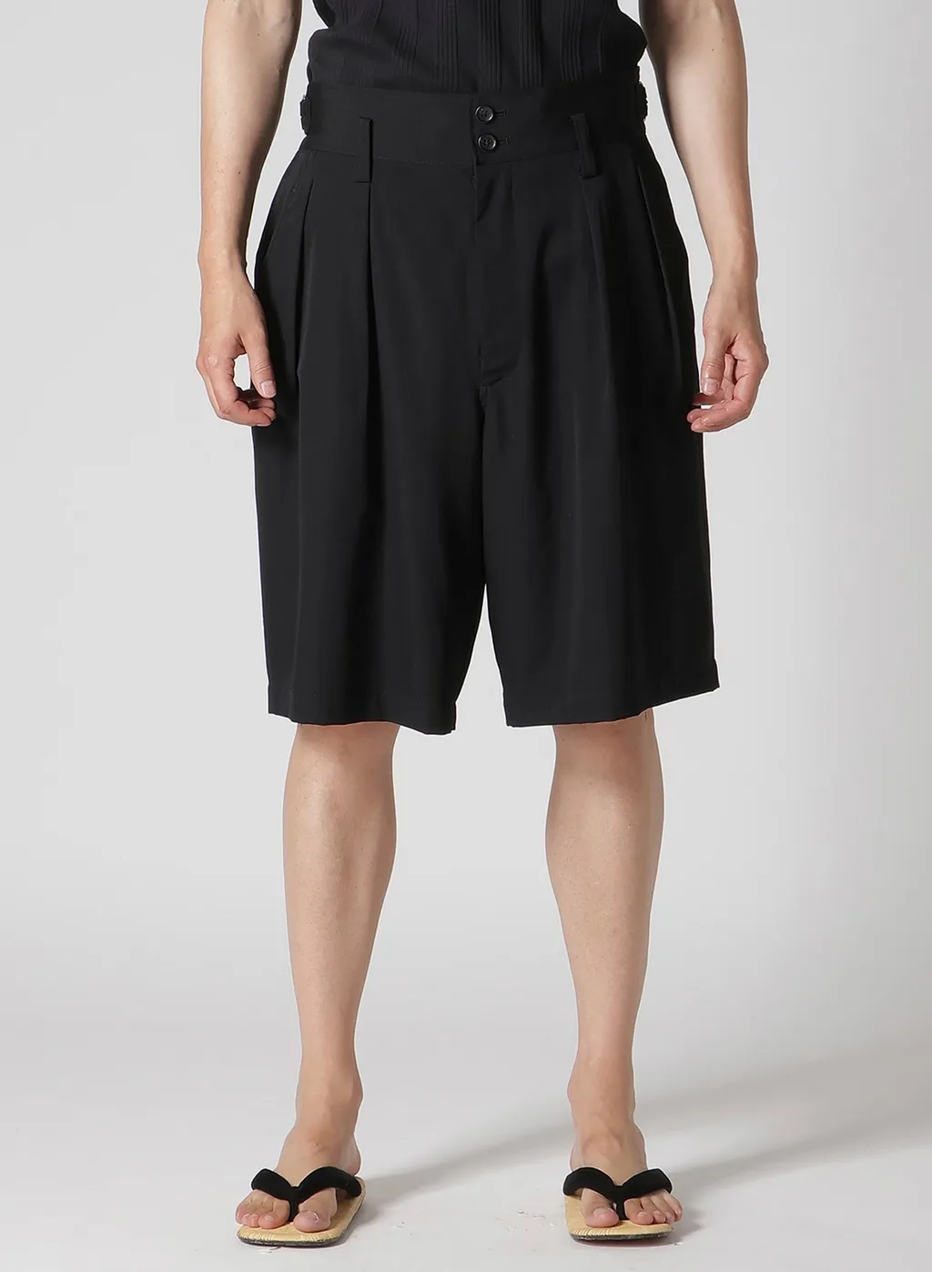 Wool Gabardine Short Pants