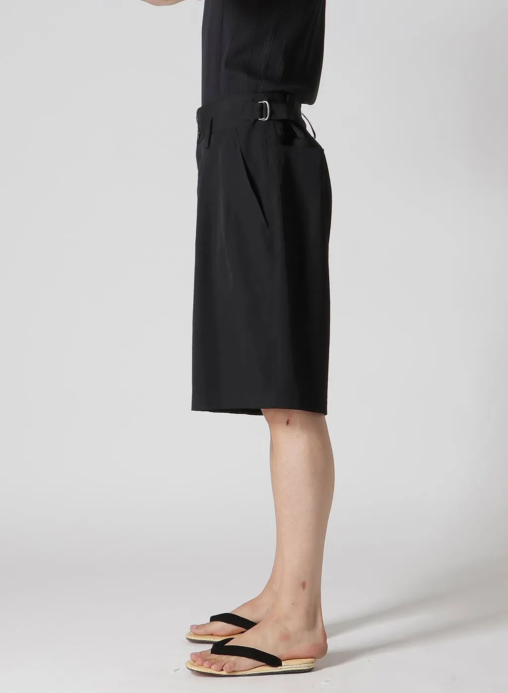 Wool Gabardine Short Pants