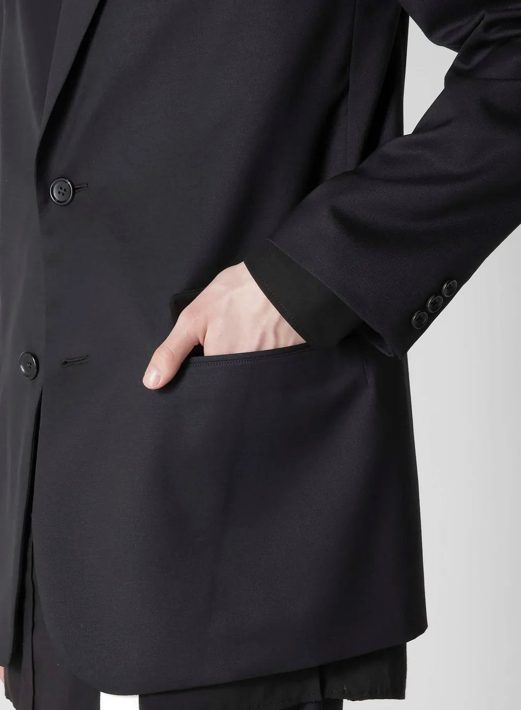 Suit Gabardine Jacket With 2-Buttons