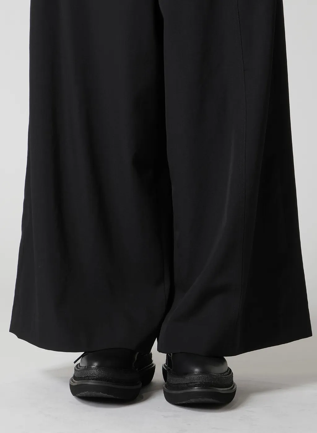 Gabardine Asymmetry Baggy Pants