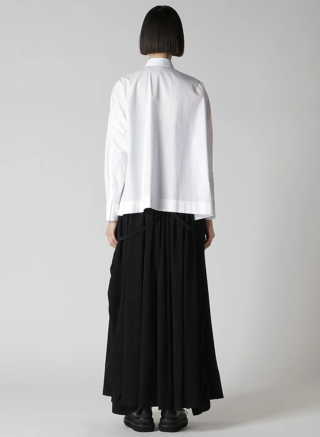 Broad Oversized Blouse