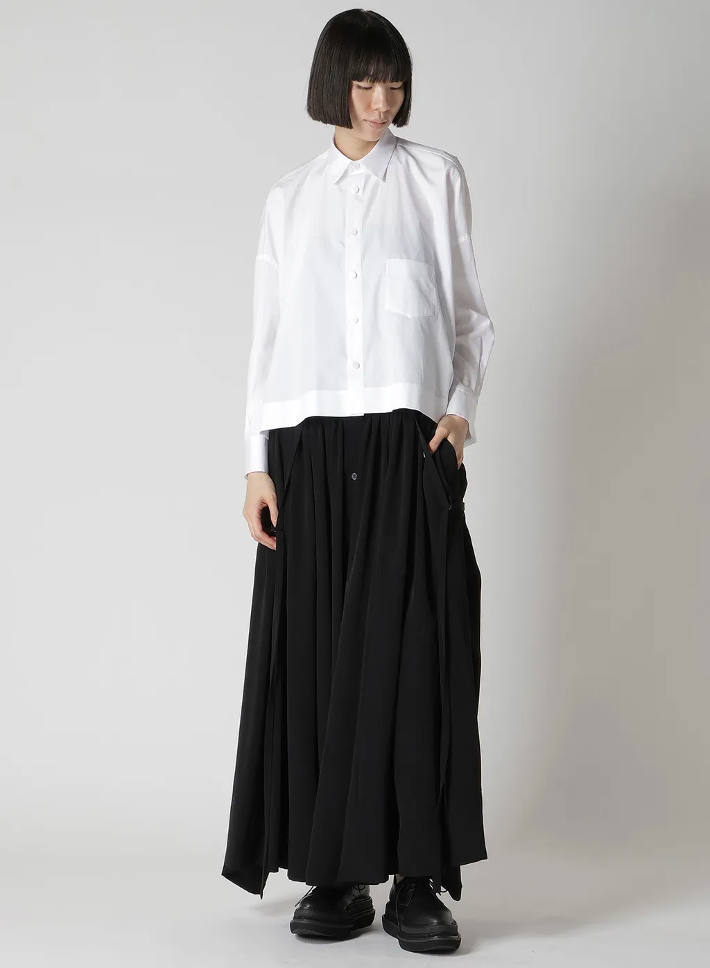 Ta/Pe Crepe De Chine Front Button Suspender Skirt