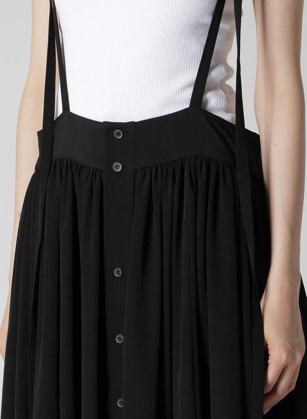 Ta/Pe Crepe De Chine Front Button Suspender Skirt