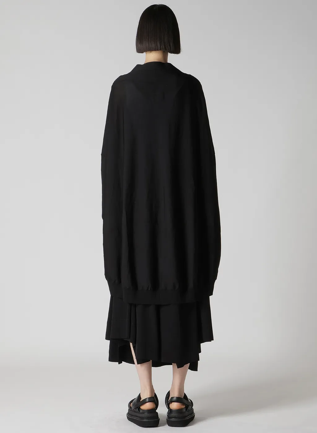 Ryo 18G V Neck Cardigan