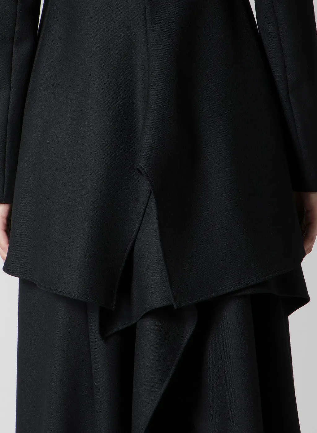 W/Saxony Asm Rounded Hem Jacket