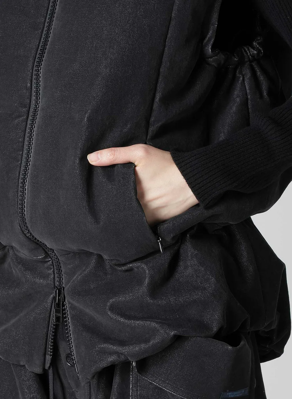 Stretched Velvet Padded Vest