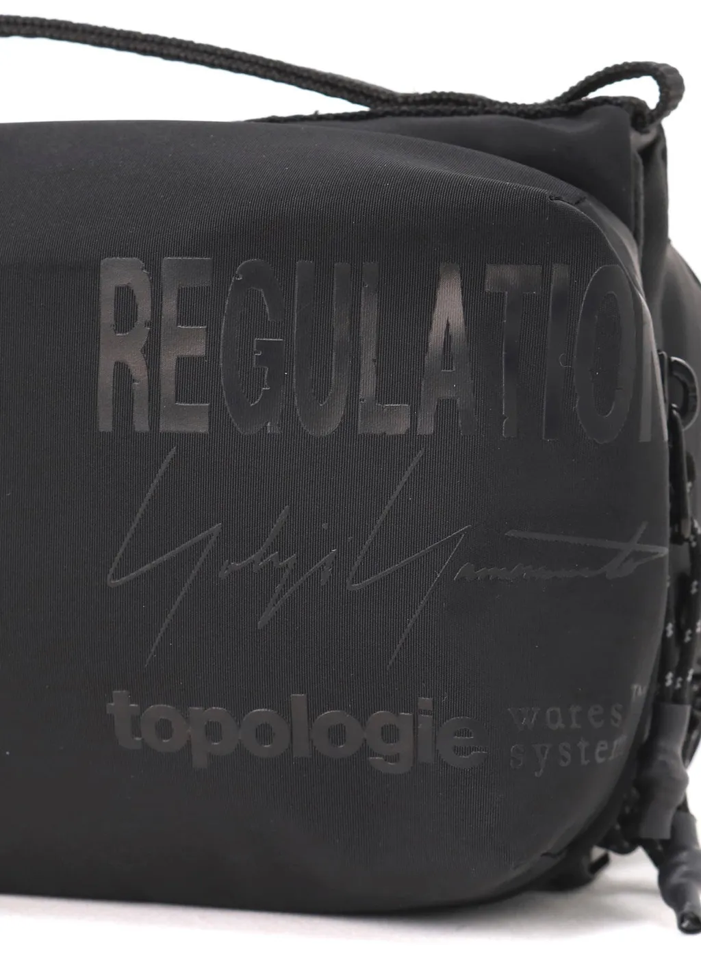 Regulation Yohji Yamamoto×Topologie Tech Sateen Bottle Sacoche