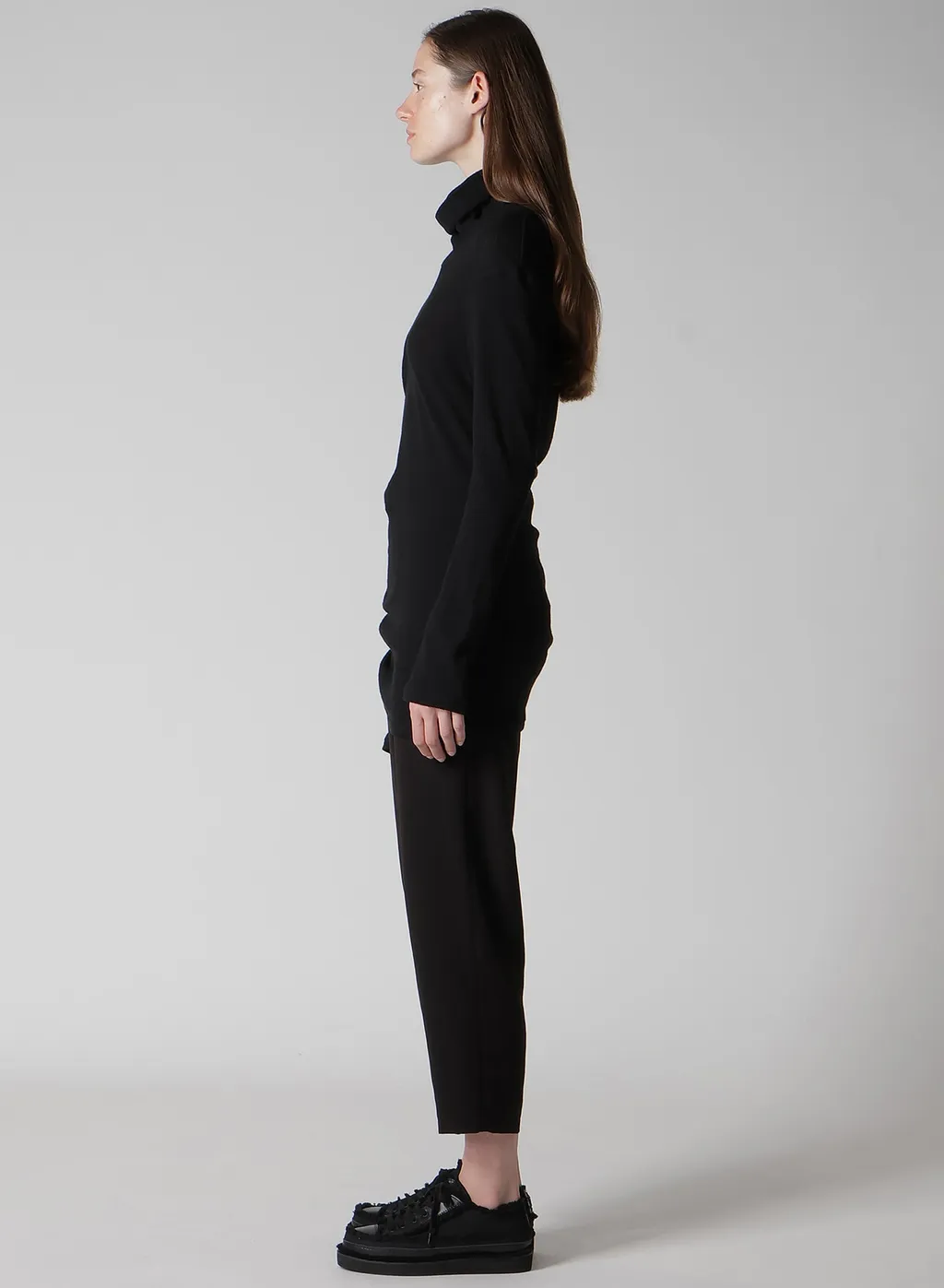 High Twisted Links Draped Turtle Neck Po