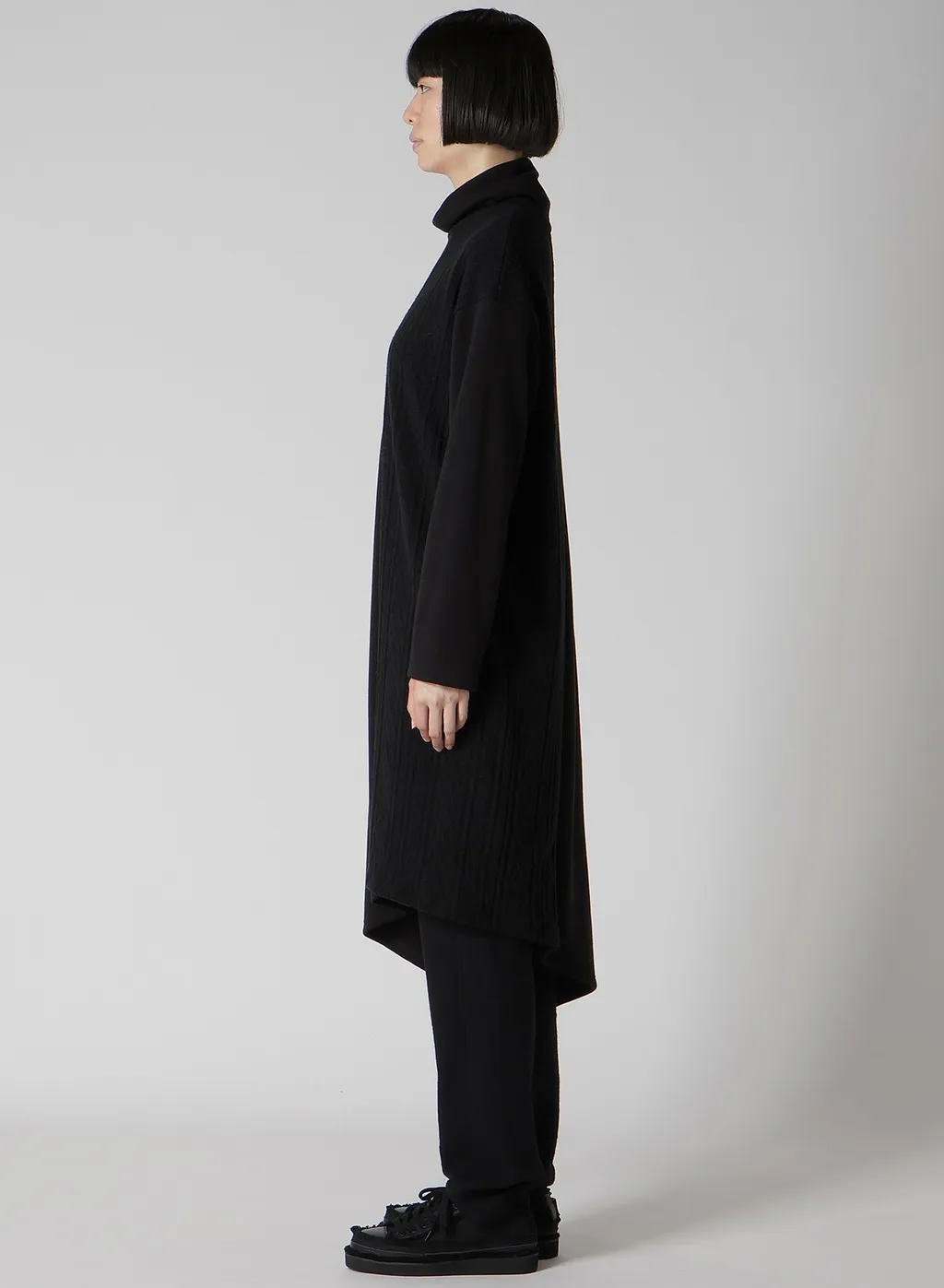 Interlock Paneled High Neck Po