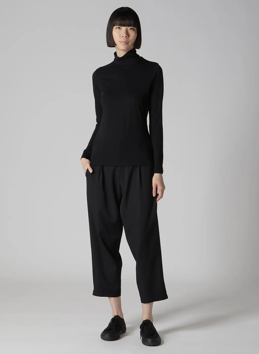 Casharn High Neck Long Slv T