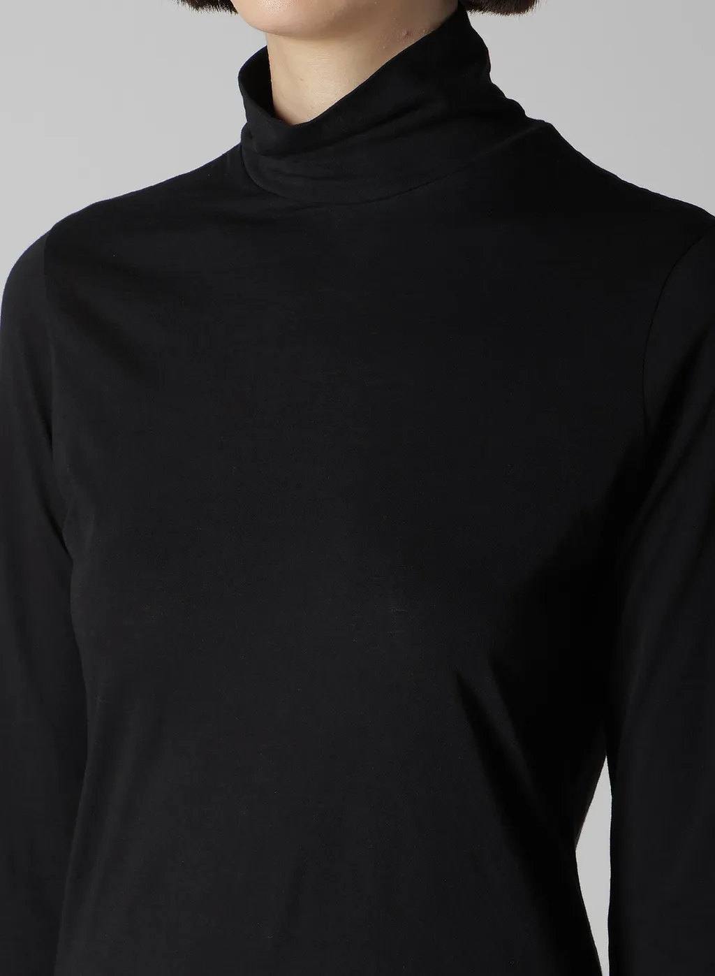 Casharn High Neck Long Slv T