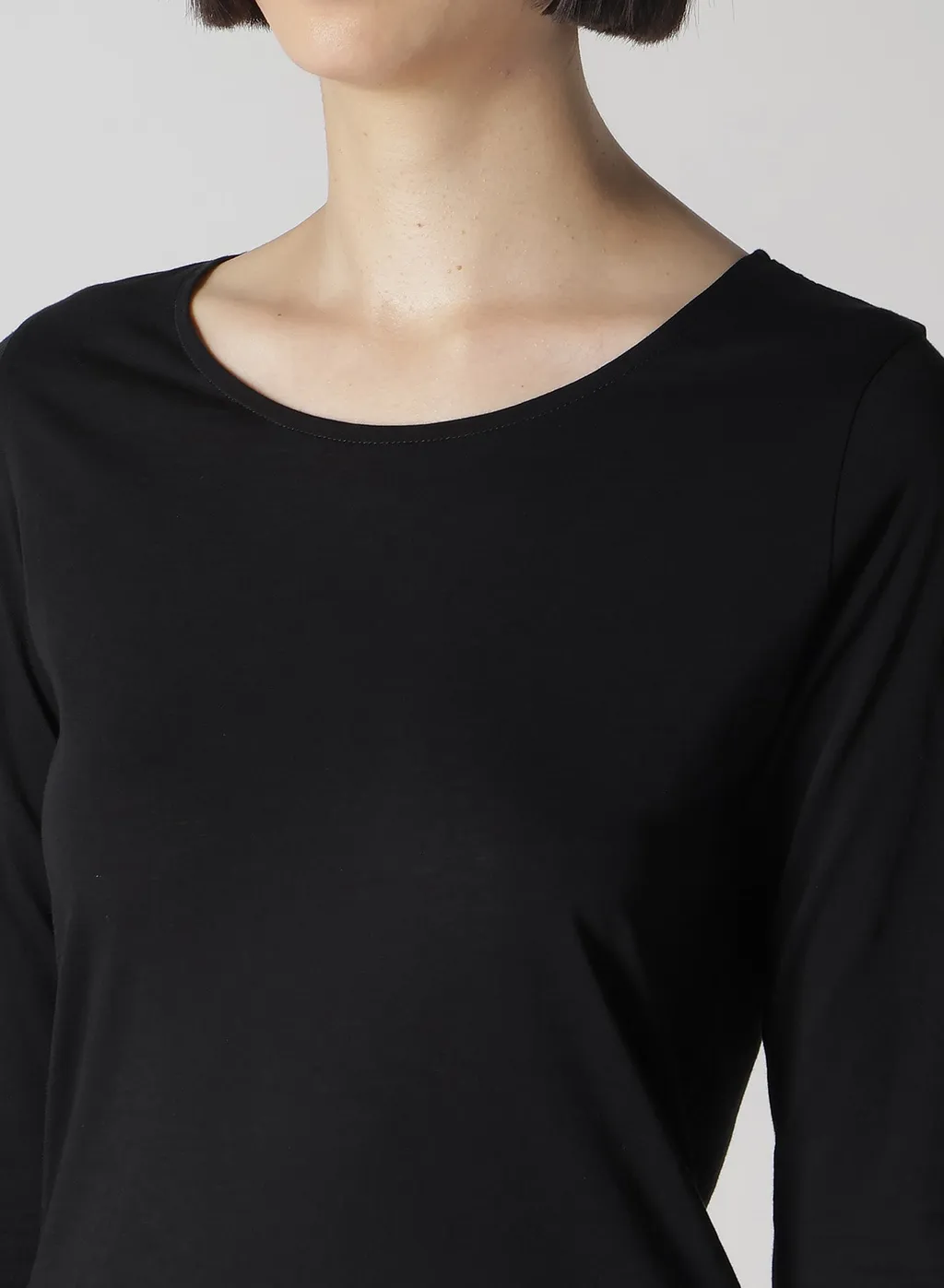 Casharn Round Neck Long Slv T