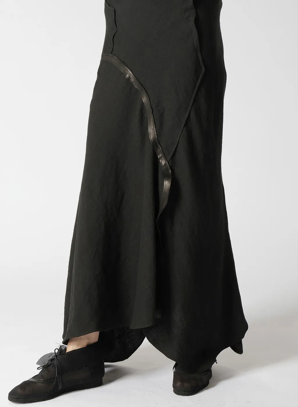 Untwisting Linen Cc Bias Curve Cut Skirt