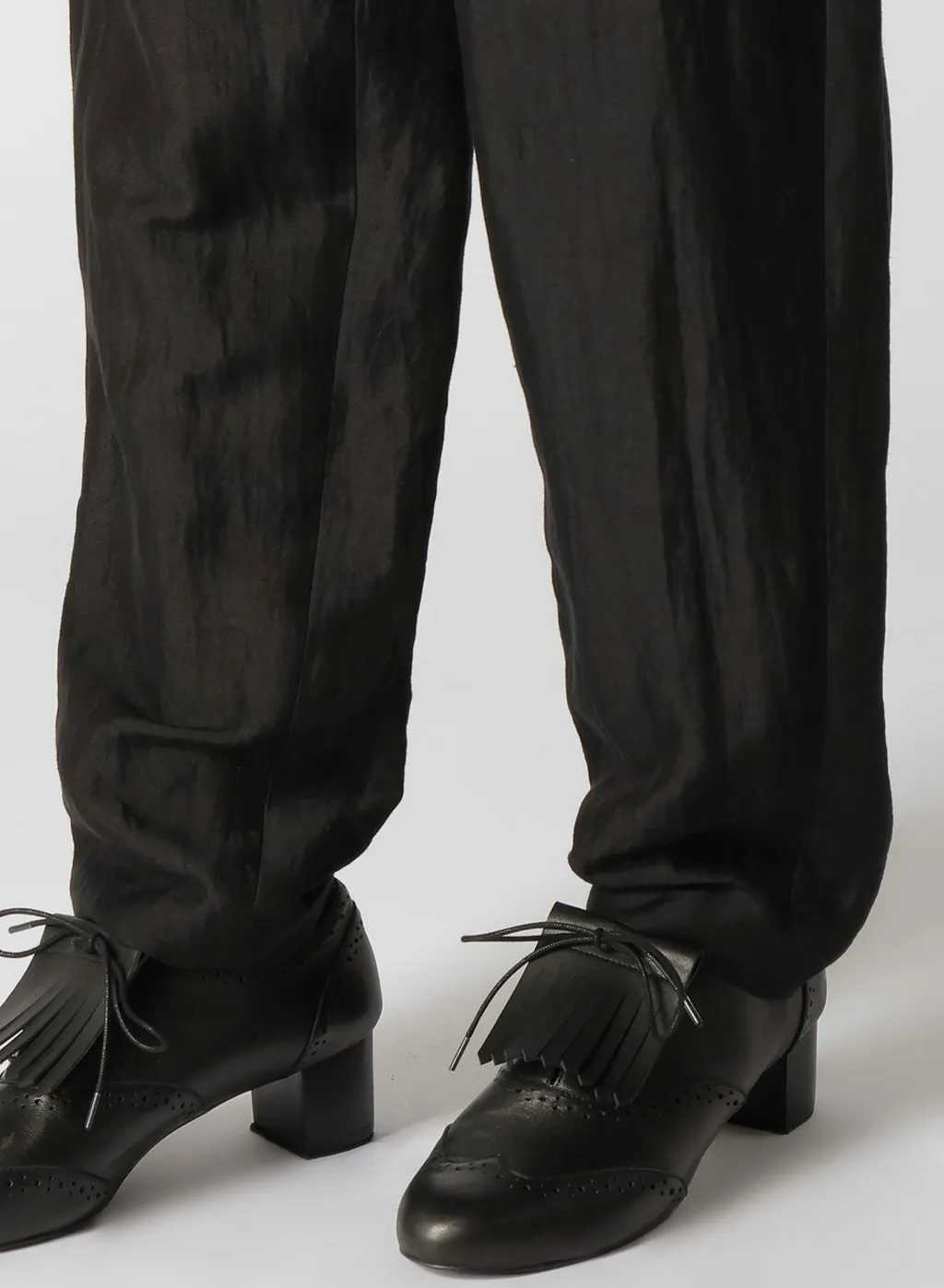 High Twisted Gabardine Low-Rise Basic Pants
