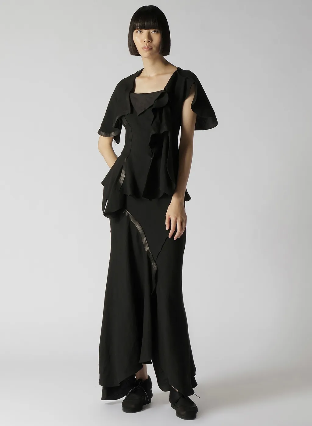Untwisting Linen Cc Bias Curved Cut Jacket